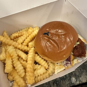 Houston TX Hot Chicken - Cheesy Hot Chicken Sandwich Meal - Chicken Shop Near Me - Spokane, Washington