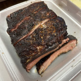 Cozy Corner Restaurant - Barbeque Near Me - Memphis, Tennessee