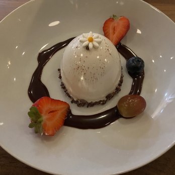 Marina - Tiramisu - Italian Near Me - Pasadena, California