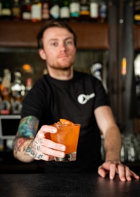 Raven Bar by null