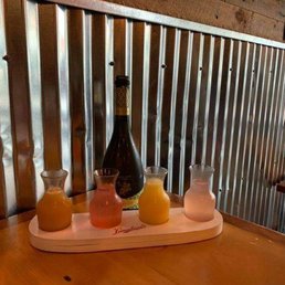 Mimosa flight. 4 juices with Prisecco