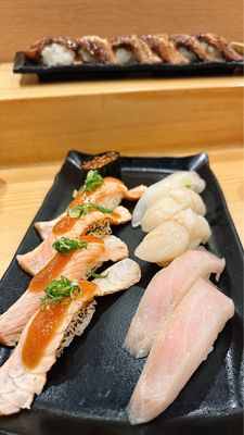 Katsumidori Sushi Tokyo by null