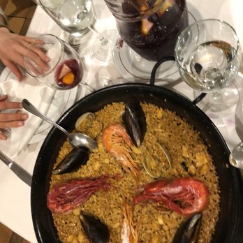La Paella de la Reina - Arroceria / Paella Near Me - Madrid, M