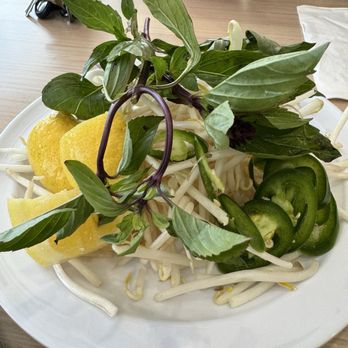 Pho Wynn - Vietnamese Near Me - Visalia, California