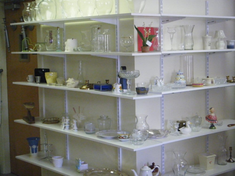 CAPE COD HOSPITAL THRIFT STORE Updated March 2025 690 Main St, Hyannis, Massachusetts
