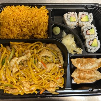 New Century Restaurant - Bento box - Chicken Lo Mein - Chinese Near Me - Chesnee, South Carolina New Century Restaurant - Bento box - Chicken Lo Mein - Chinese Near Me - Chesnee, South Carolina