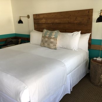 Cambria Beach Lodge - Hotels Near Me - Cambria, California