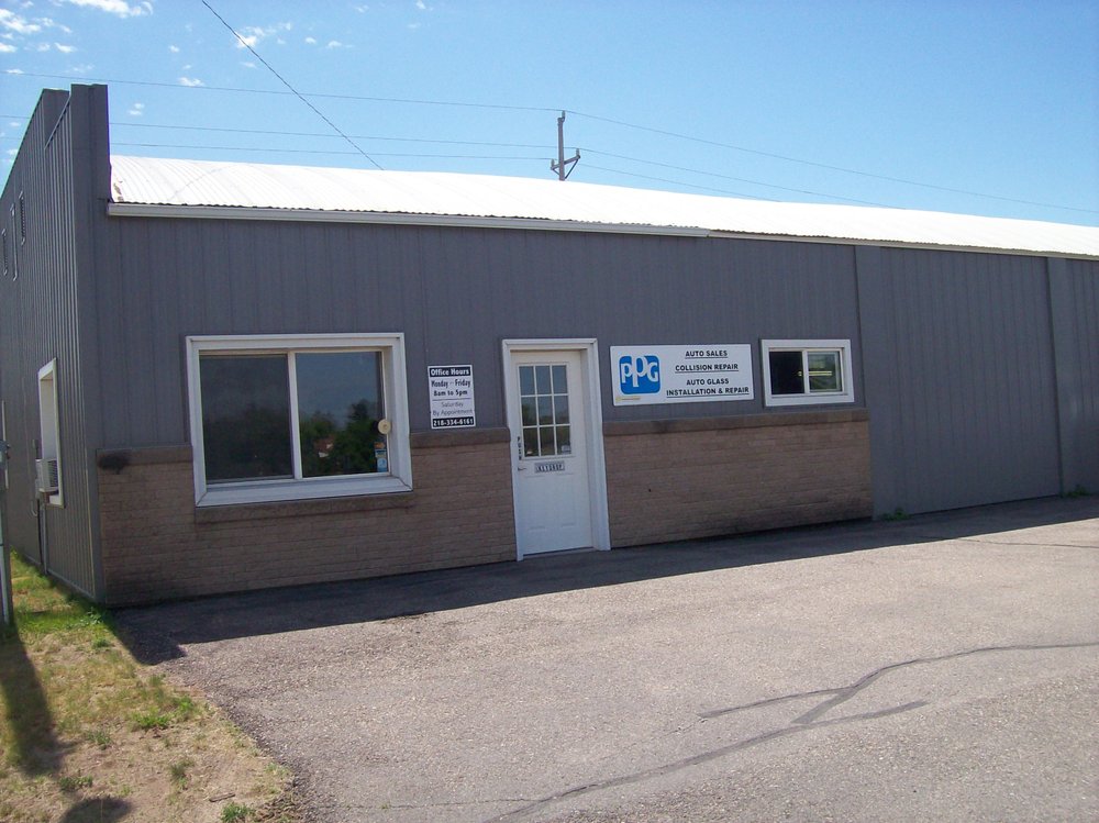 FRAZEE AUTO BODY & GLASS Updated September 2024 301 W Juniper Ave