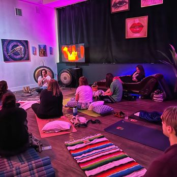 ArtUs Co - Art Galleries Near Me - Austin, Texas