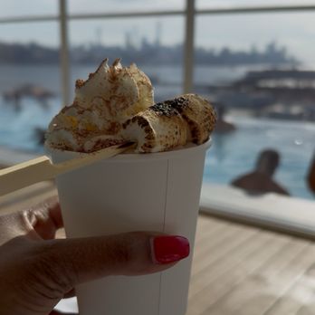 SoJo Spa Club - Hot chocolate - Saunas Near Me - Edgewater, New Jersey