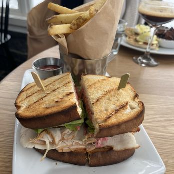 Rose Tavern - Club sandwich - Wine Bars Near Me - Canandaigua, New York