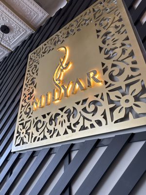 Milyar Coffee by null