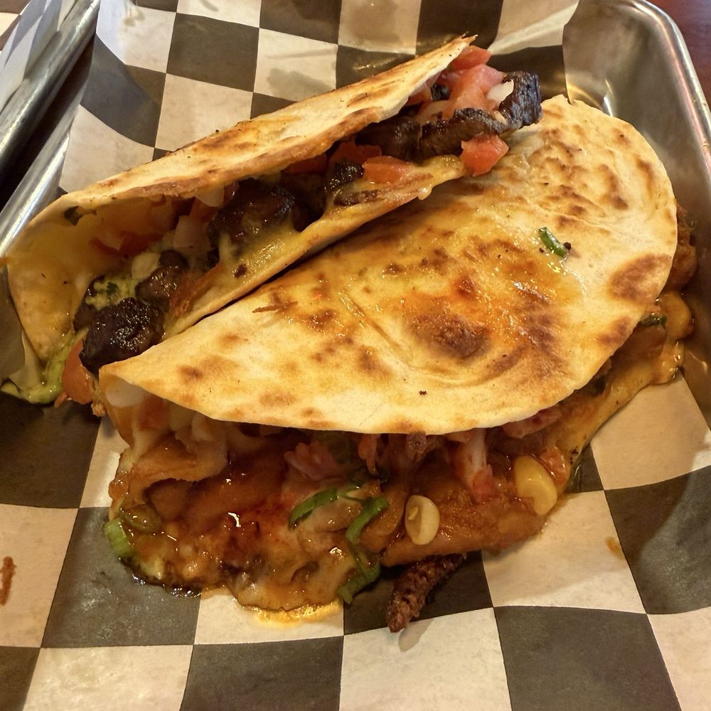 Taco Chinoz & Bar - Carne, Asada and Korean spicy chicken - Mexican Near Me - Sterling, Virginia Taco Chinoz & Bar - Carne, Asada and Korean spicy chicken - Mexican Near Me - Sterling, Virginia