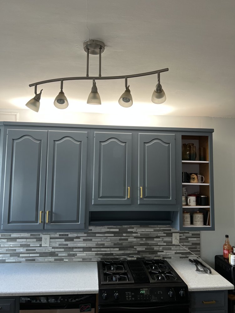 Slide of Robins Handyman Services