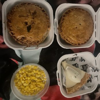 Pop Pie - Aussie Meat Pie Creamed Corn Key Lime Pie - Slice Green Hog & Cheese - Bakeries Near Me - San Diego, California Pop Pie - Aussie Meat Pie Creamed Corn Key Lime Pie - Slice Green Hog & Cheese - Bakeries Near Me - San Diego, California