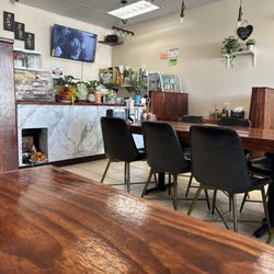 Loi's Kitchen