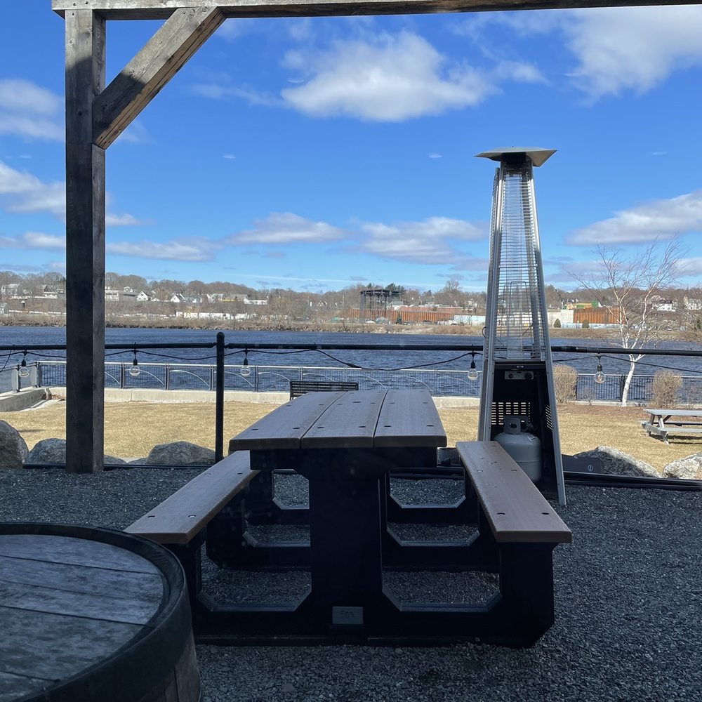 Mason’s Brewing - Outdoor seating - Breweries Near Me - Brewer, Maine Mason’s Brewing - Outdoor seating - Breweries Near Me - Brewer, Maine