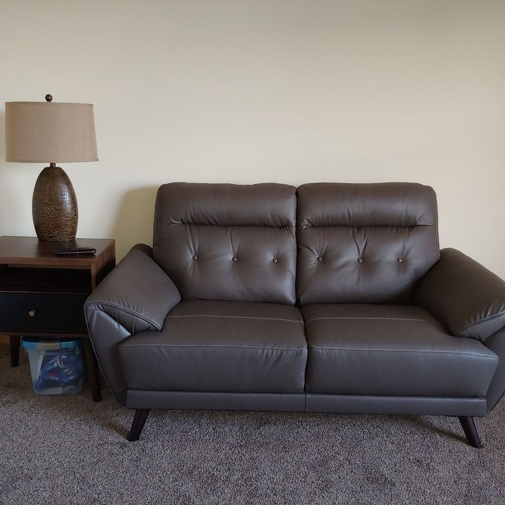 Top 10 Best Furniture Stores near Peru, IL 61354 - Last Updated August