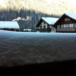 B&B&B - Bakery, Bed & Breakfast - Balkonblick mit massig Schnee