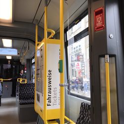 Strassenbahnlinie M4 - Ticket Machine