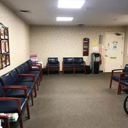 ProHEALTH Plainview Primary Care - Waiting Area