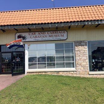 Car and Carriage Caravan Museum - Museums Near Me - Luray, Virginia