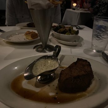 Morton's The Steakhouse - Steakhouses Near Me - Honolulu, Hawaii
