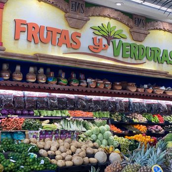 El Mercado Super - Beautiful decor! - Grocery Near Me - Fresno, California El Mercado Super - Beautiful decor! - Grocery Near Me - Fresno, California