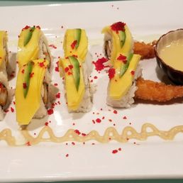 Mango Shrimp Tempura Roll