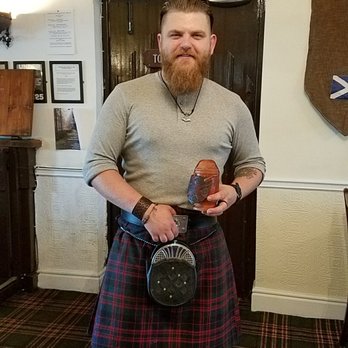 Slanj Bar & Restaurant - Tom - Great guy! - Bars Near Me - Loch Lomond, AGB Slanj Bar & Restaurant - Tom - Great guy! - Bars Near Me - Loch Lomond, AGB