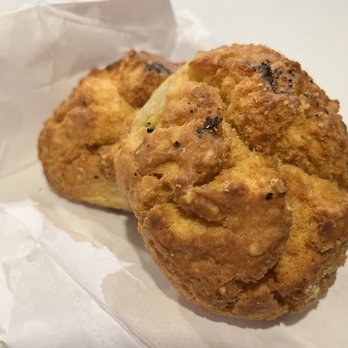 Tupelo Honey Southern Kitchen & Bar - Biscuits for A Cause - Southern Near Me - Franklin, Tennessee