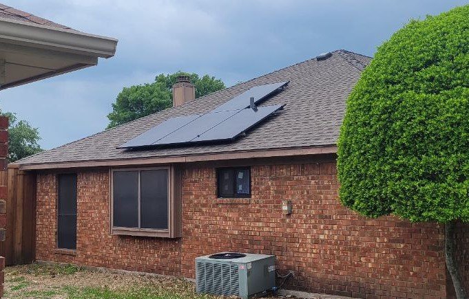 Slide of DFW Solar and Roofing