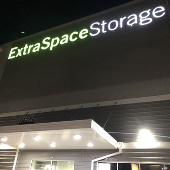 Extra Space Storage - Self Storage Near Me - Dallas, Texas