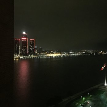 Best Western Plus Waterfront Hotel - Hotels Near Me - Windsor, Ontario Best Western Plus Waterfront Hotel - Hotels Near Me - Windsor, Ontario