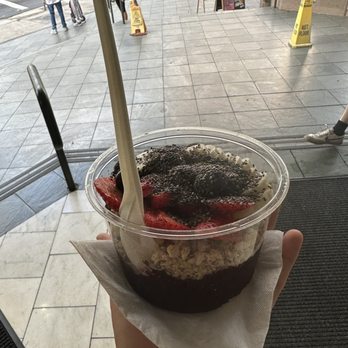 Tropical Tribe - Medium Premium Tropical Tribe Bowl with Chia - Juice Bars & Smoothies Near Me - Honolulu, Hawaii Tropical Tribe - Medium Premium Tropical Tribe Bowl with Chia - Juice Bars & Smoothies Near Me - Honolulu, Hawaii