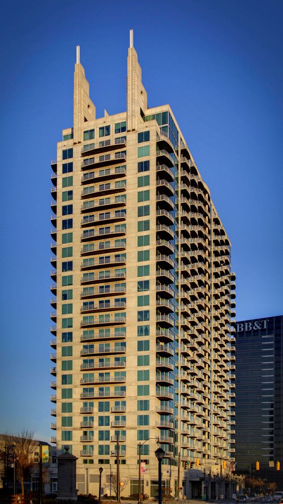 Twelve Midtown, Autograph Collection