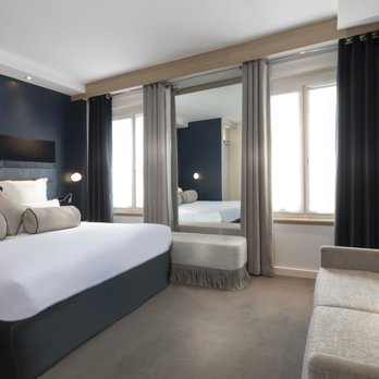 Cadran - Chambre Confort 3 personnes - Hotels Near Me - Paris, 75