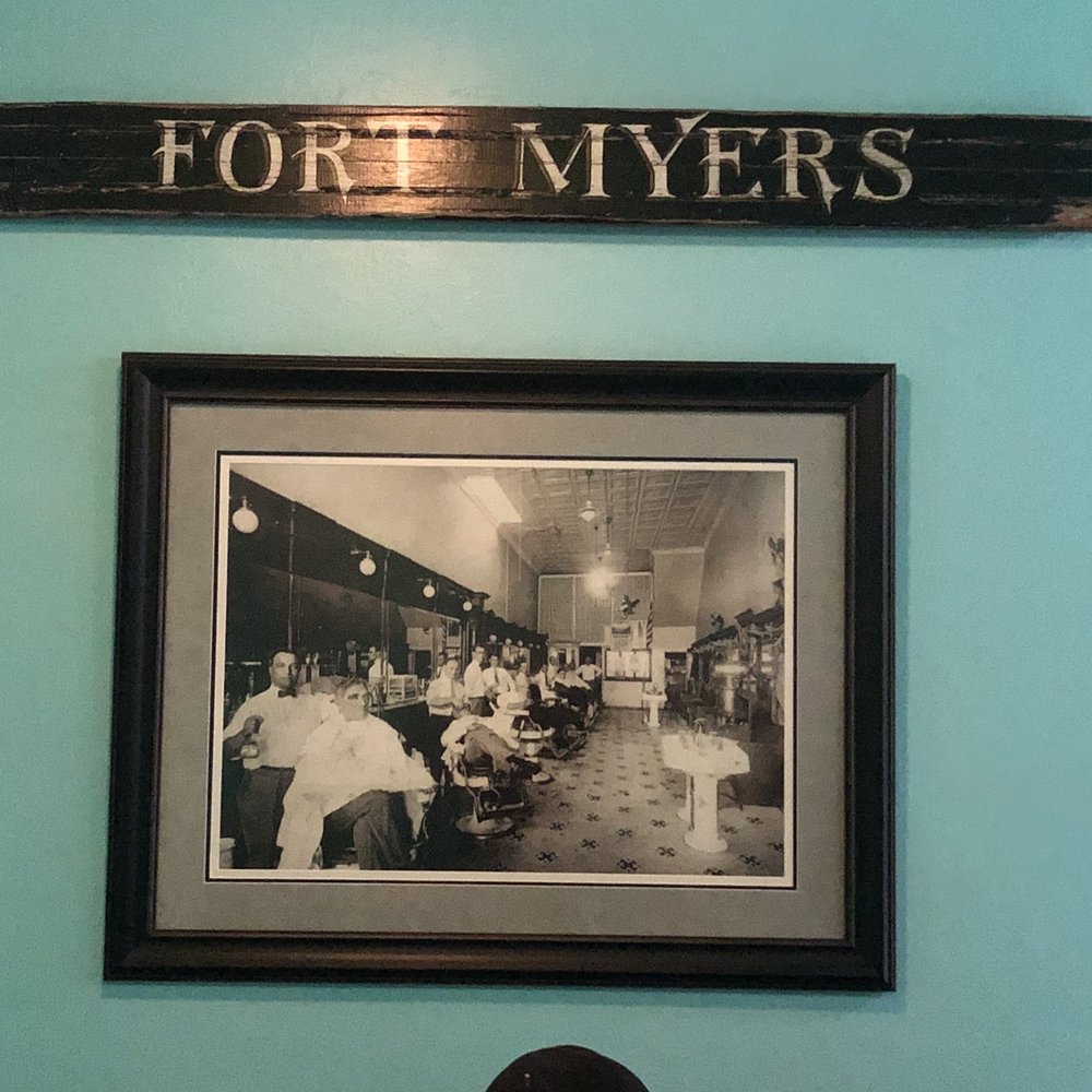 Scoops on First - Ice Cream & Frozen Yogurt Near Me - Fort Myers, Florida
