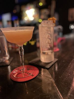 Skaalvenn Distillery & Cocktail Lounge by null