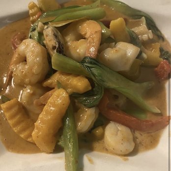 Jasmine Thai Restaurant - Thai Near Me - Tampa, Florida