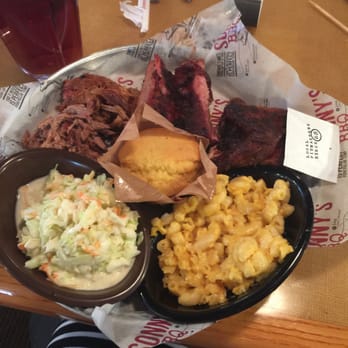 Sonny's BBQ - Barbeque Near Me - Vero Beach, Florida