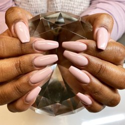 Mirror Mirror Nails - DND polish #596