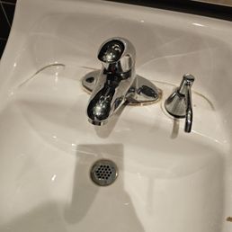 Disgusting bathroom sink Disgusting bathroom sink