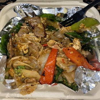 WAT ZAB Thai Food - Food Trucks Near Me - Austin, Texas WAT ZAB Thai Food - Food Trucks Near Me - Austin, Texas