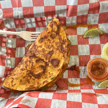 Las Tapias Birria - Quesadillas - Food Trucks Near Me - Columbus, Ohio Las Tapias Birria - Quesadillas - Food Trucks Near Me - Columbus, Ohio