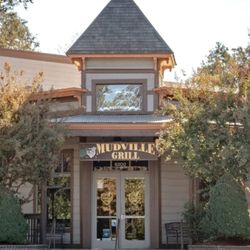Ed's Mudville Grill - Outside