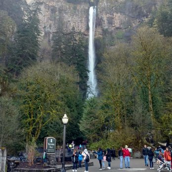 Multnomah Falls - Hiking Near Me - Bridal Veil, Oregon Multnomah Falls - Hiking Near Me - Bridal Veil, Oregon
