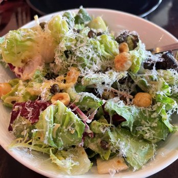 Aventura - Ensalada - Tapas Bars Near Me - Ann Arbor, Michigan