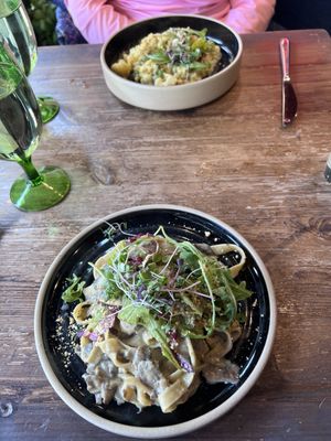 Le Don Restaurant by null