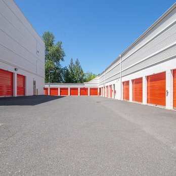 Public Storage - Self Storage Near Me - Portland, Oregon Public Storage - Self Storage Near Me - Portland, Oregon